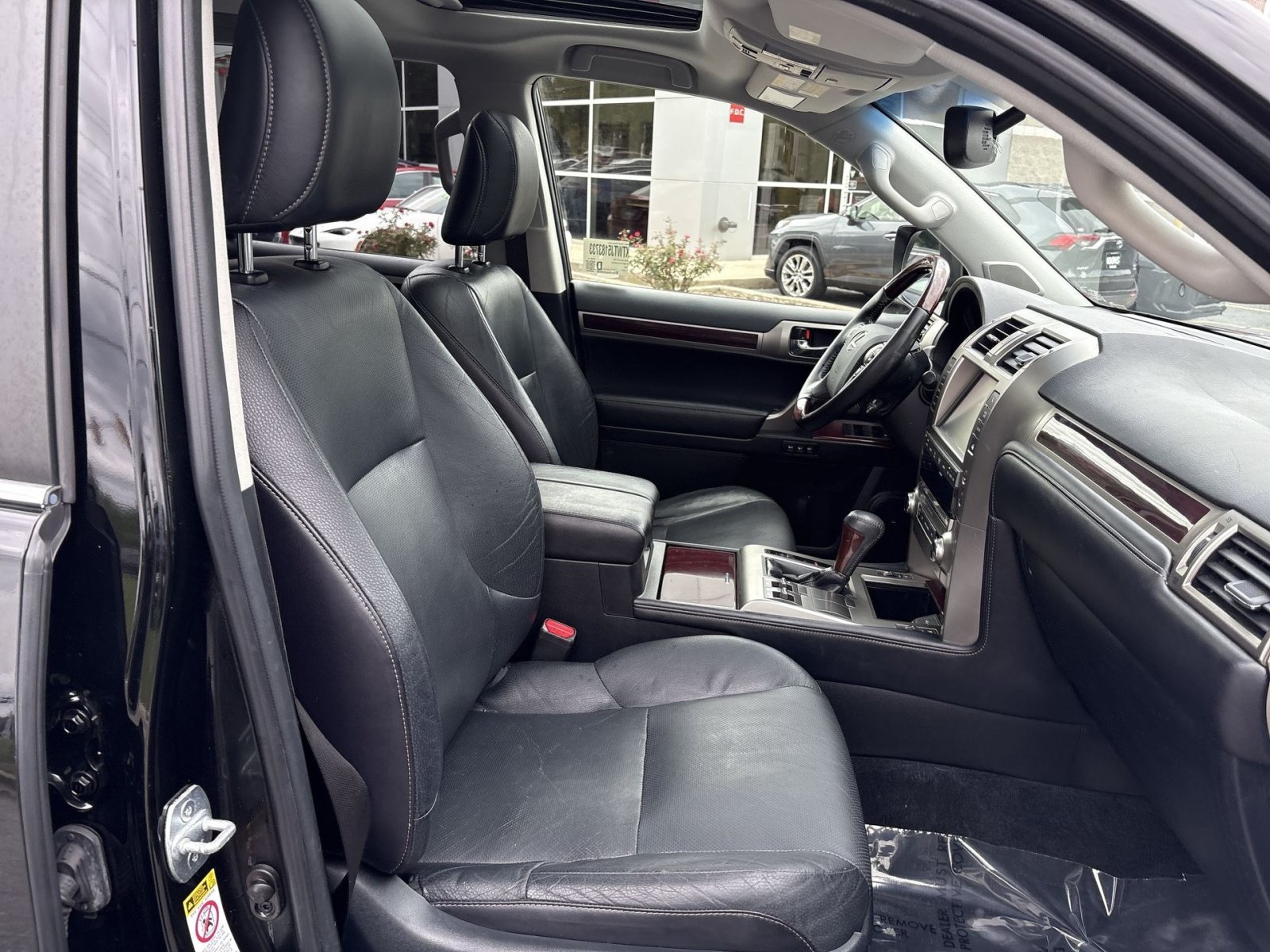 Used 2018 Lexus GX 460 Premium w/ Premium Package AWD/4WD image 27