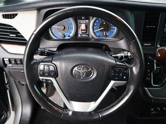 Used 2017 Toyota Sienna Limited Premium AWD/4WD image 14