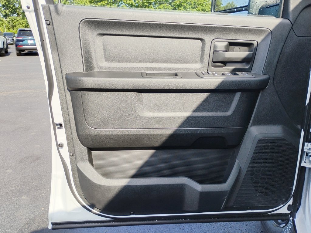 New 2026 RAM 2500 Tradesman AWD/4WD image 17