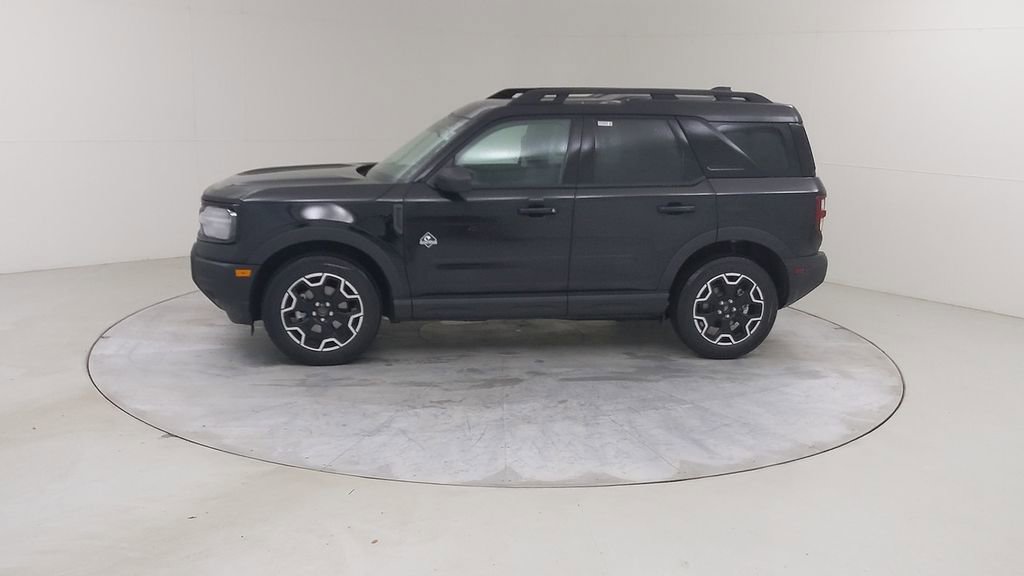 New 2025 Ford Bronco Sport Outer Banks image 18