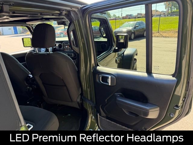 Used 2022 Jeep Wrangler Unlimited Sport AWD/4WD image 33