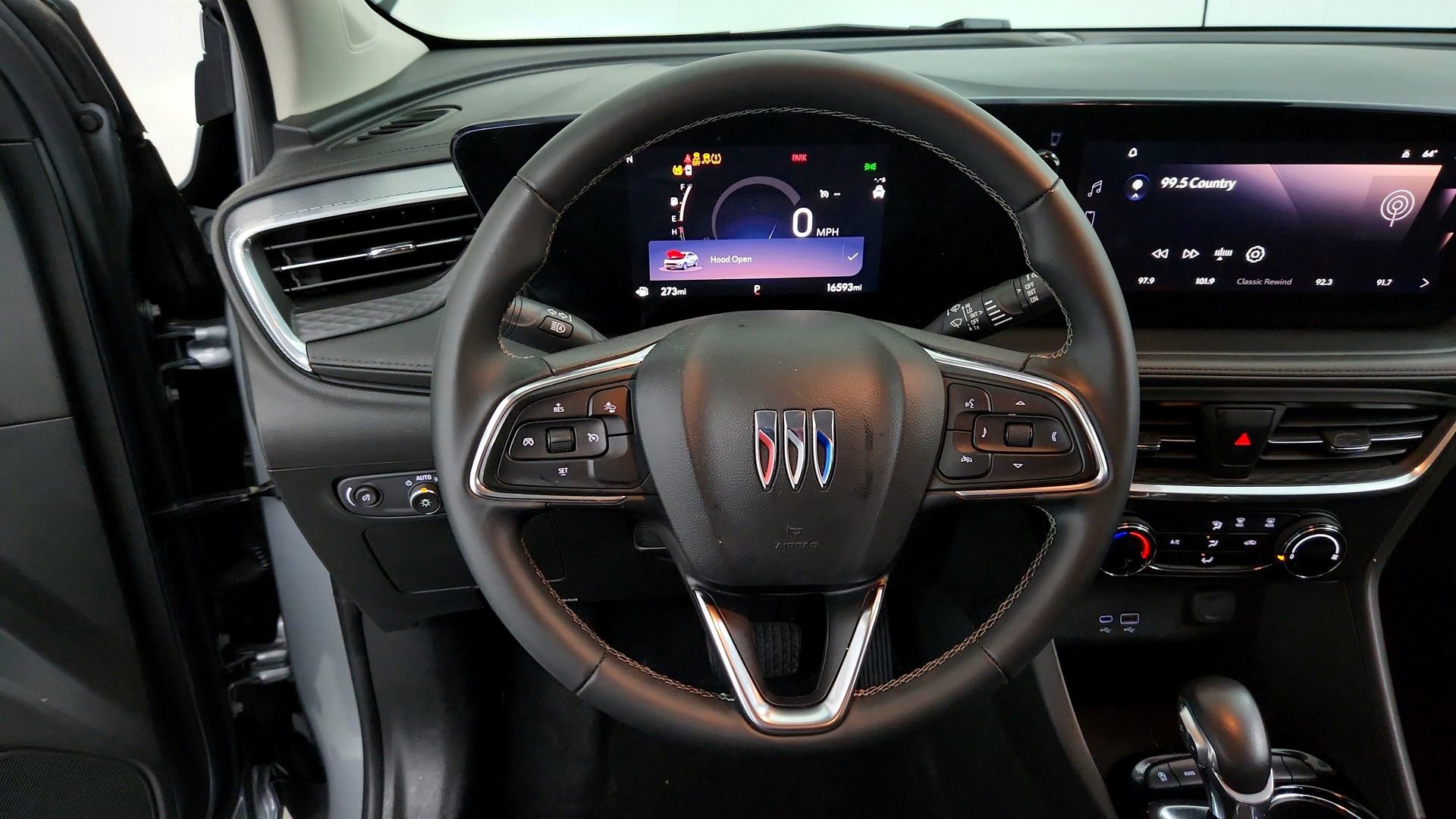Used 2024 Buick Encore GX Preferred AWD/4WD image 14