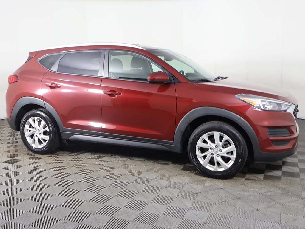 Used 2019 Hyundai Tucson Value FWD image 16