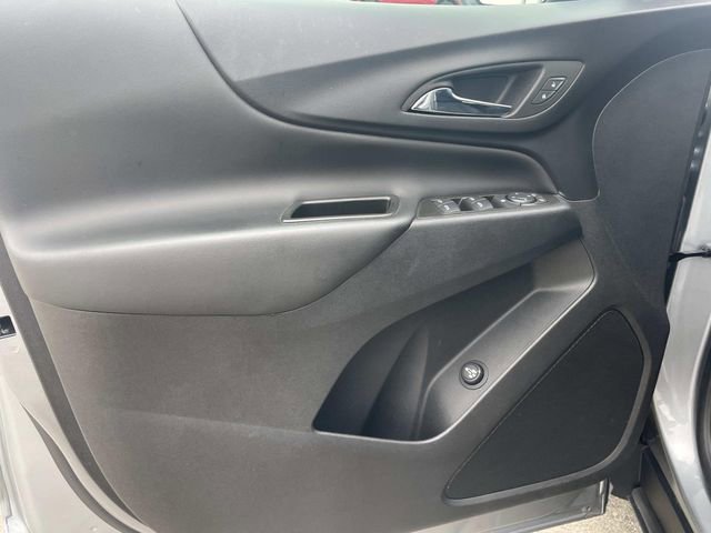 Used 2023 Chevrolet Equinox LT FWD image 12