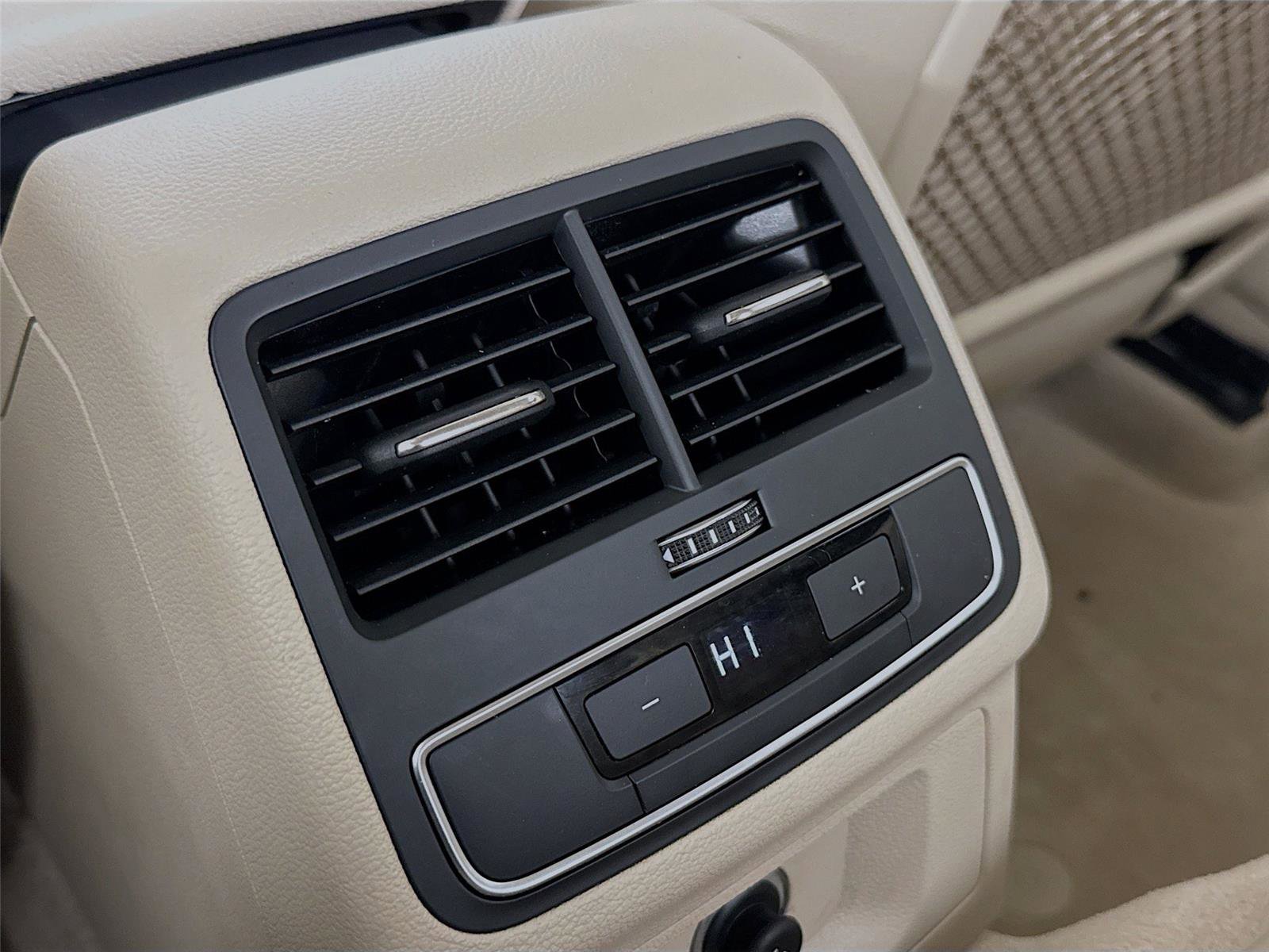 Used 2019 Audi A5 2.0T Premium Plus w/ Premium Plus image 25