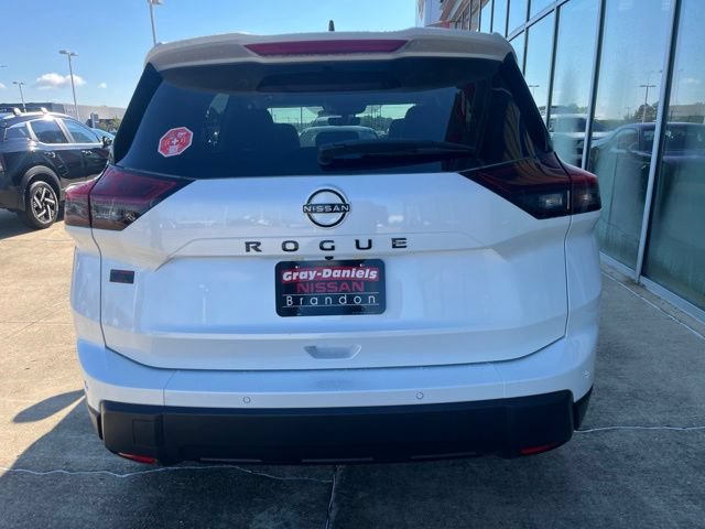 New 2026 Nissan Rogue Dark Armor FWD image 3
