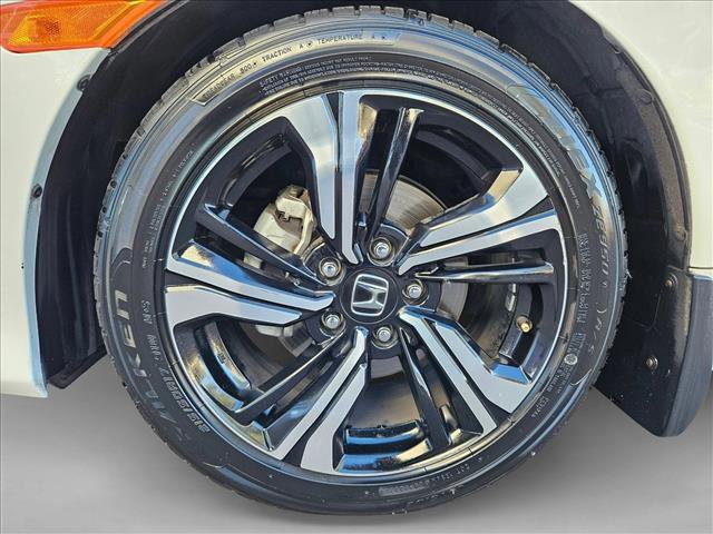 Used 2017 Honda Civic Touring image 21