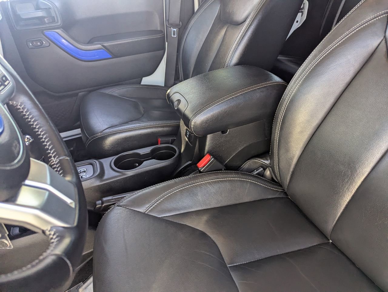 Used 2016 Jeep Wrangler Unlimited Rubicon image 20