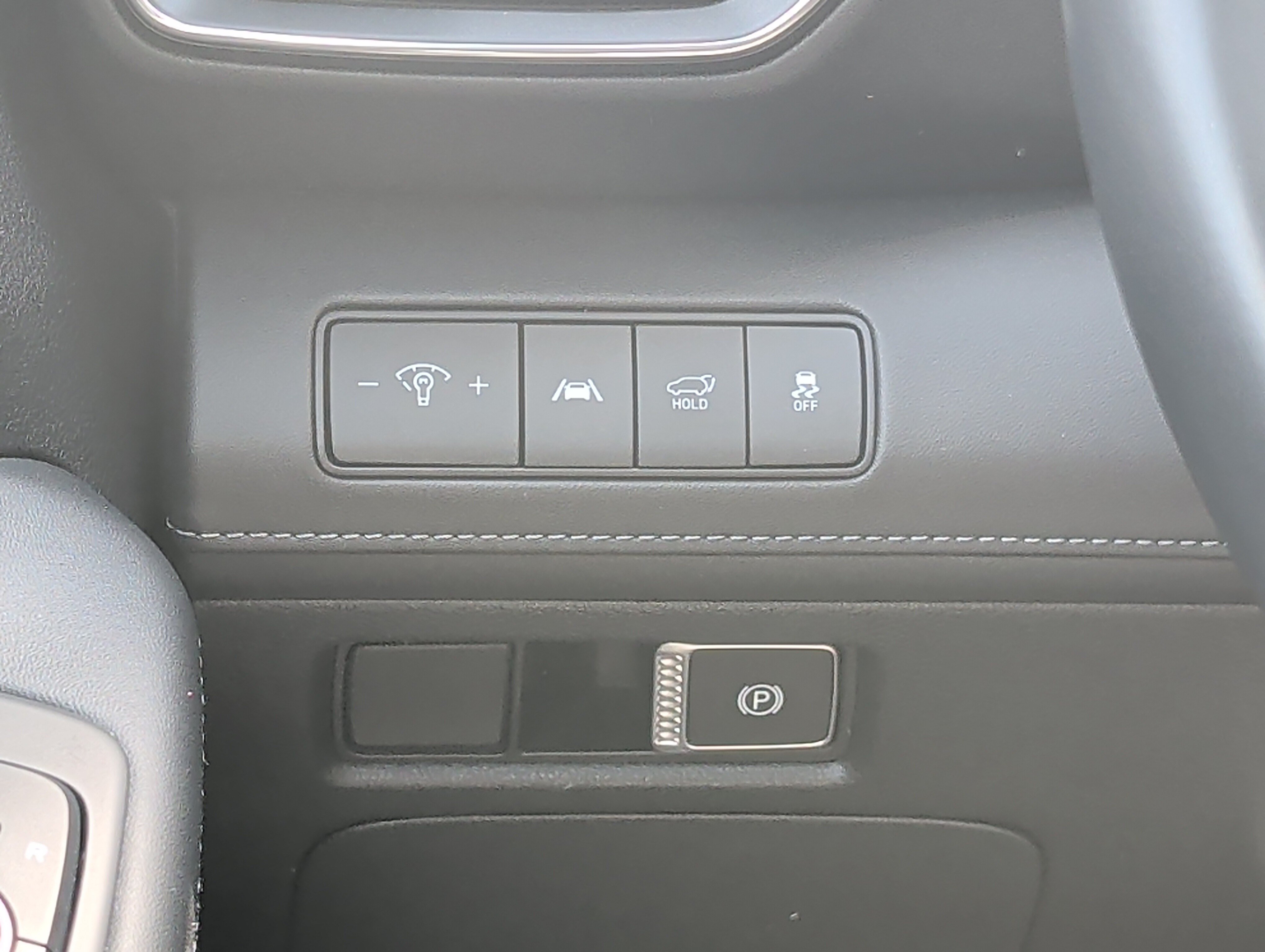 Used 2023 Hyundai Santa Fe SEL w/ Premium Package AWD/4WD image 22
