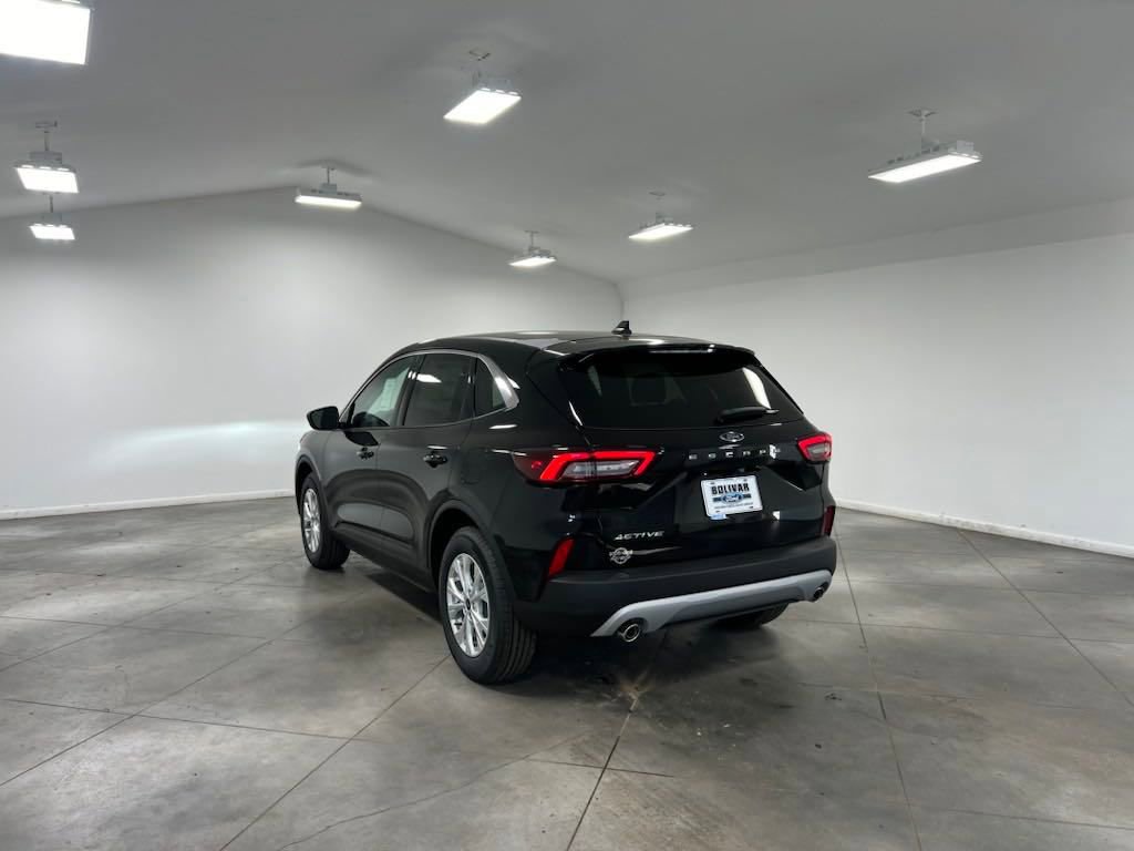 New 2024 Ford Escape Active image 6