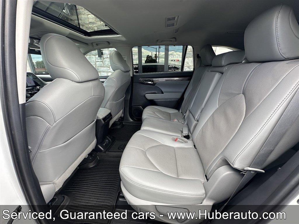 Used 2020 Toyota Highlander Limited AWD/4WD image 12