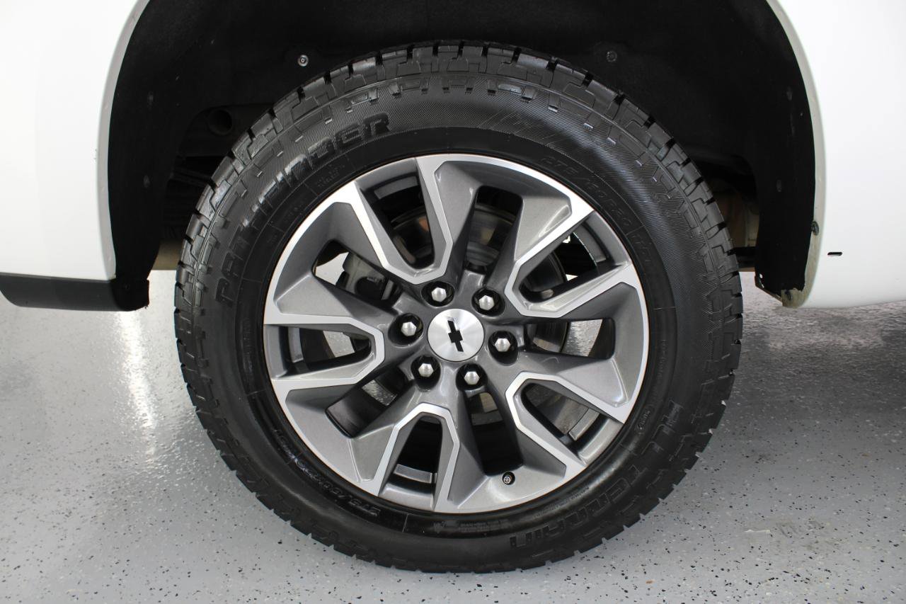 Used 2020 Chevrolet Silverado 1500 RST AWD/4WD image 87