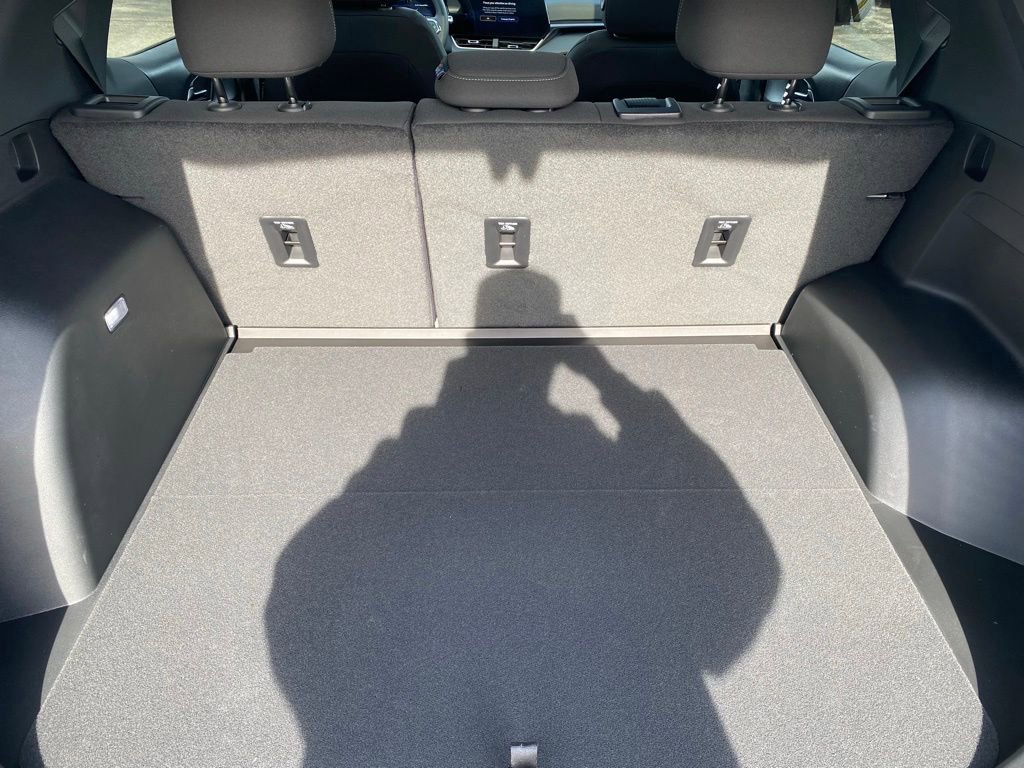New 2026 Chevrolet Equinox LT AWD/4WD image 50