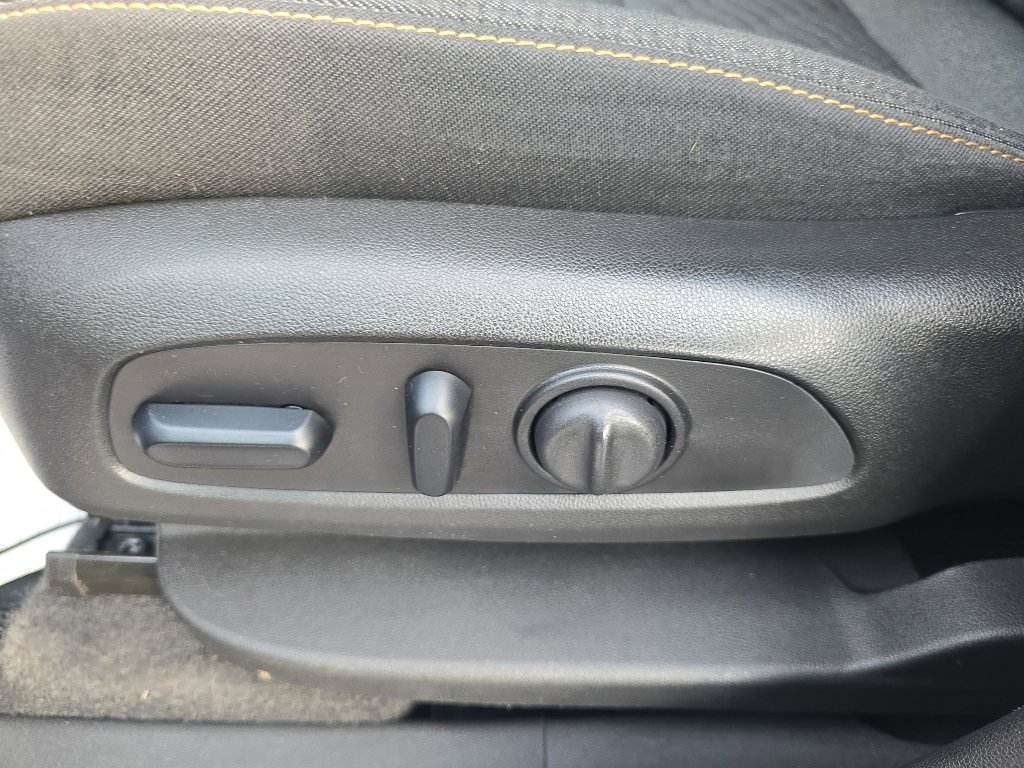 Used 2021 Chevrolet Equinox LT AWD/4WD image 21