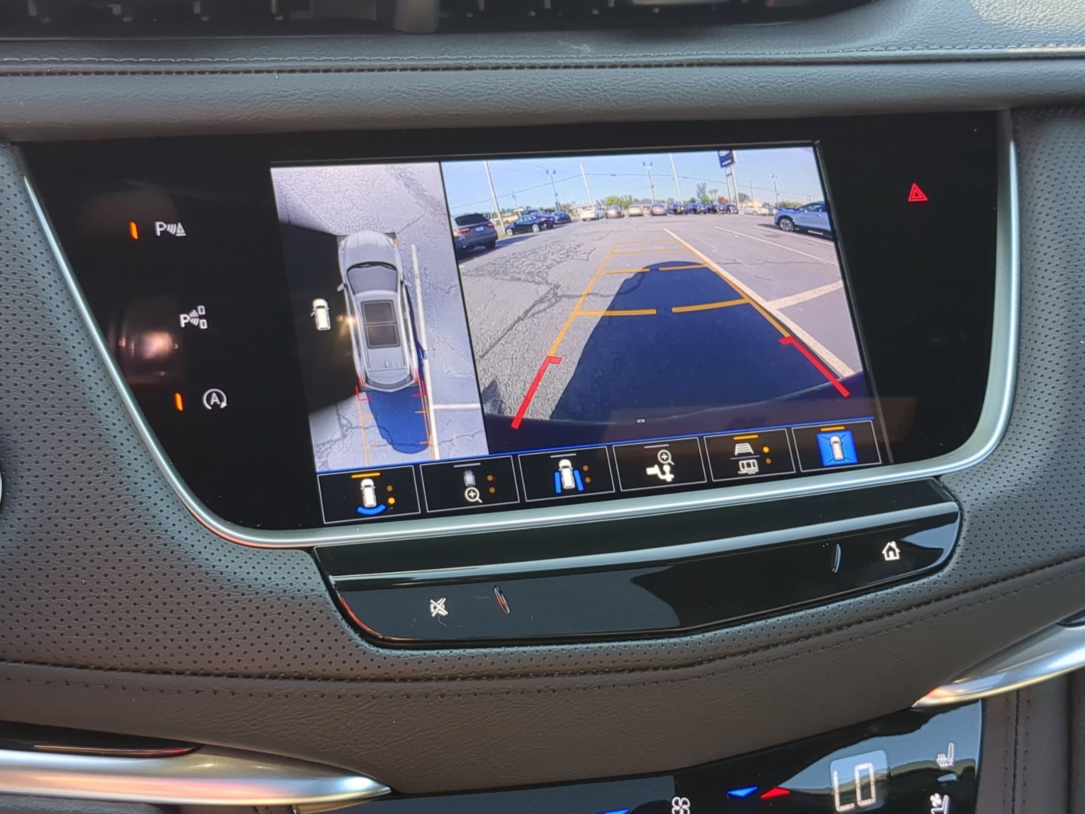 New 2026 Cadillac XT5 Premium Luxury w/ Driver Assist Package AWD/4WD image 23