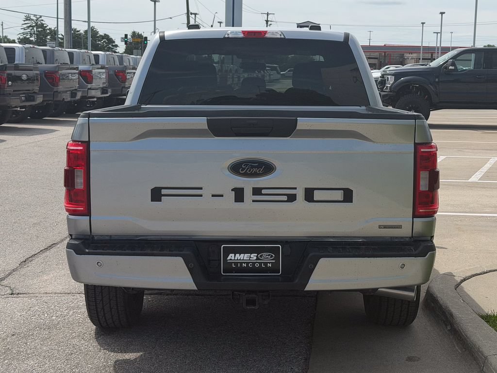 Used 2022 Ford F150 XLT w/ Equipment Group 301A Mid RWD image 5