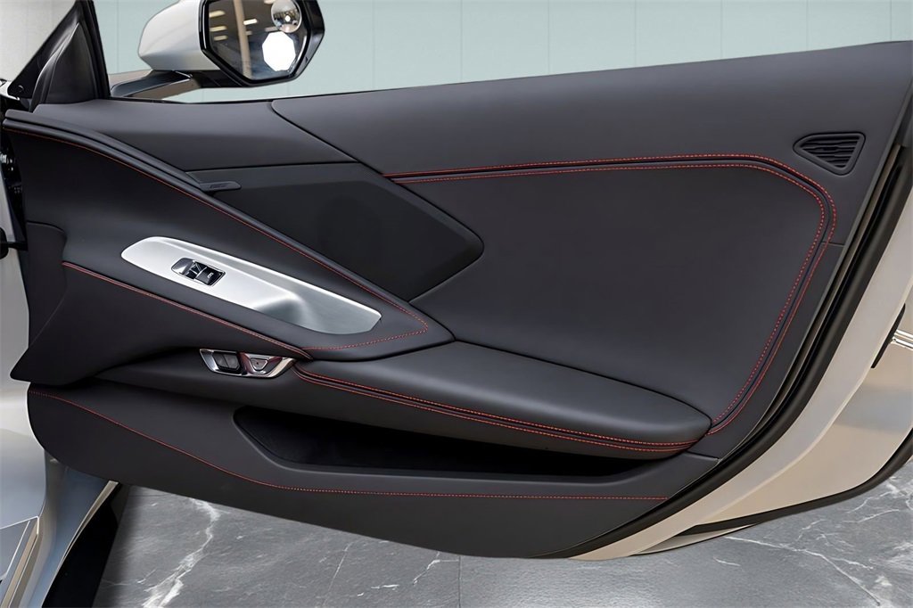 Used 2022 Chevrolet Corvette Stingray Coupe image 31