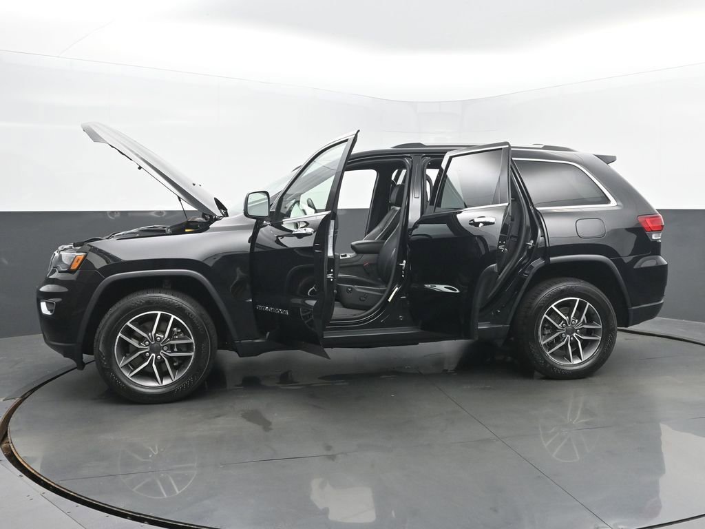 Used 2021 Jeep Grand Cherokee Limited w/ Sun & Sound Group AWD/4WD image 52