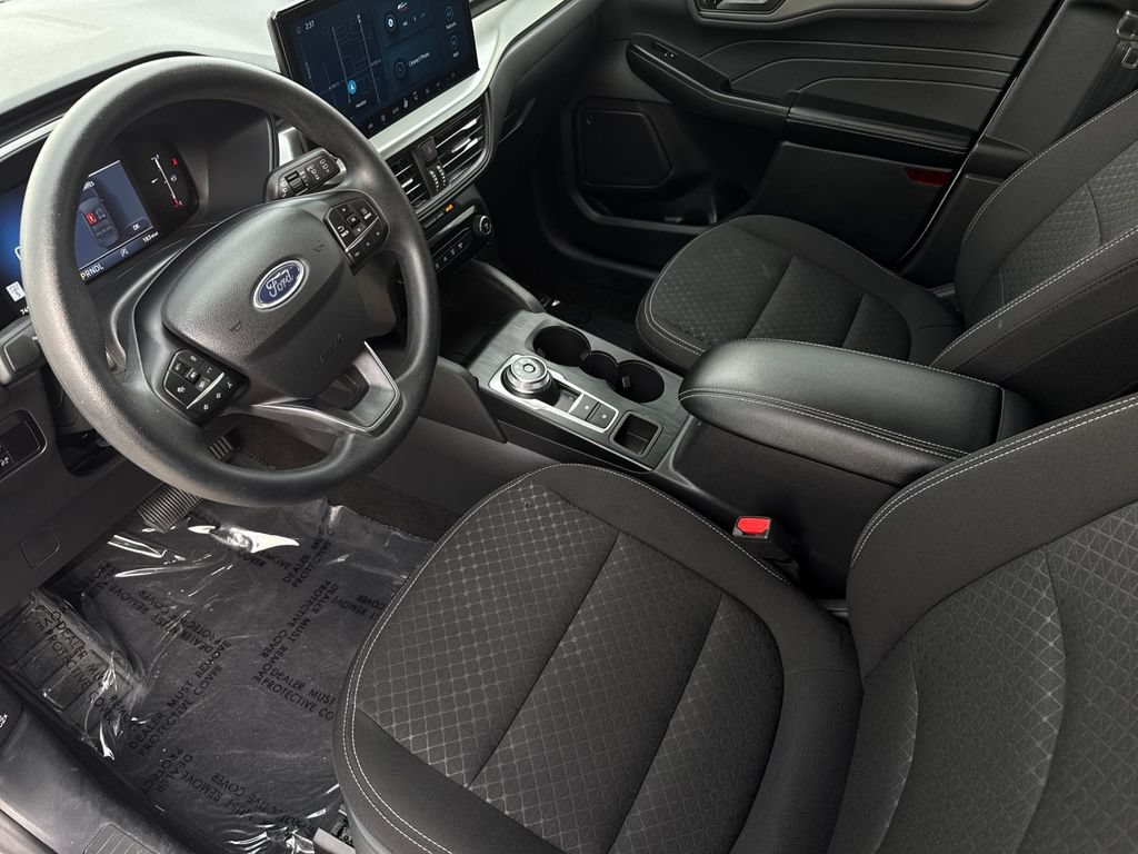Used 2025 Ford Escape Active w/ Tech Pack #1 FWD image 9
