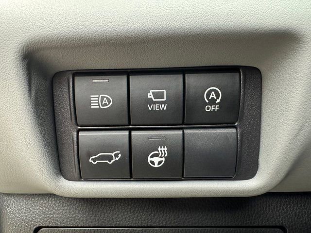 Used 2023 Toyota Highlander Platinum image 18