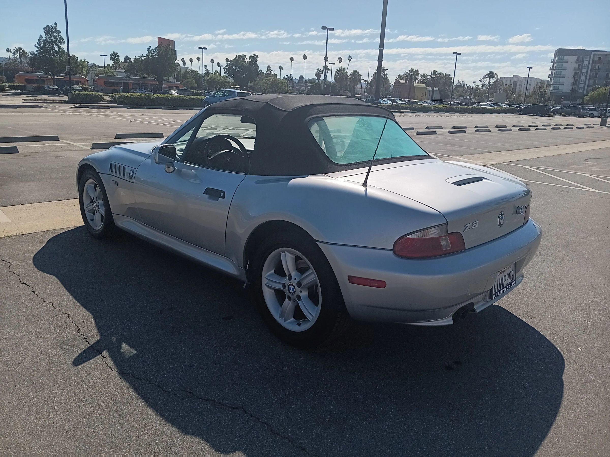 Used 2002 BMW Z3 2.5i image 6