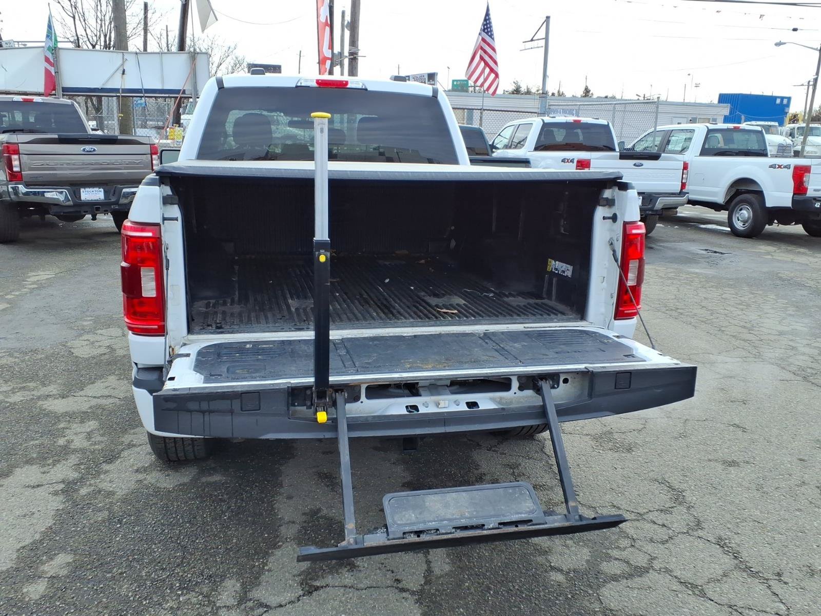 Used 2021 Ford F150 XLT w/ Equipment Group 301A Mid AWD/4WD image 15