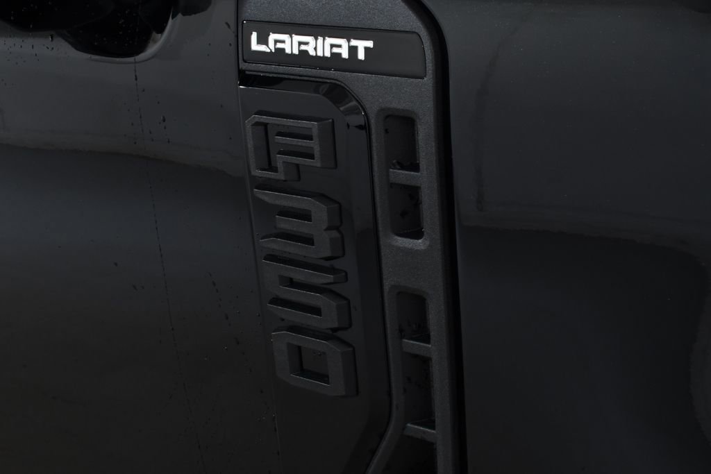 New 2026 Ford F350 Lariat w/ Black Appearance Package image 21