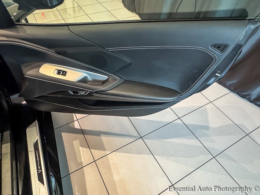 Used 2024 Chevrolet Corvette Stingray Coupe w/ Z51 Performance Package image 27