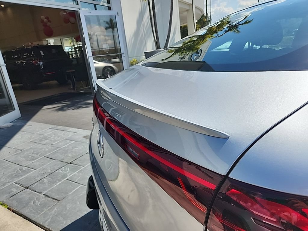 Used 2023 Mercedes-Benz EQS 450+ Sedan image 11