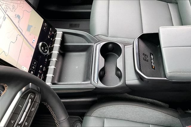New 2026 GMC Terrain AT4 w/ Technology Package II AWD/4WD image 8
