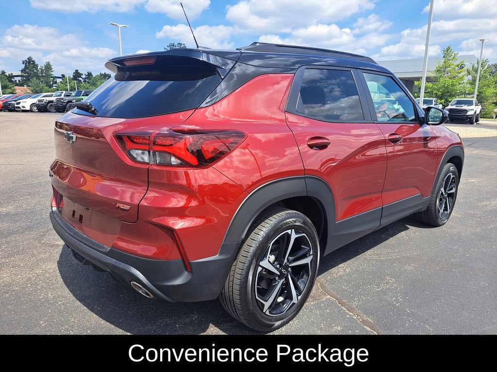 Used 2023 Chevrolet TrailBlazer RS w/ Sun and Liftgate Package AWD/4WD image 4