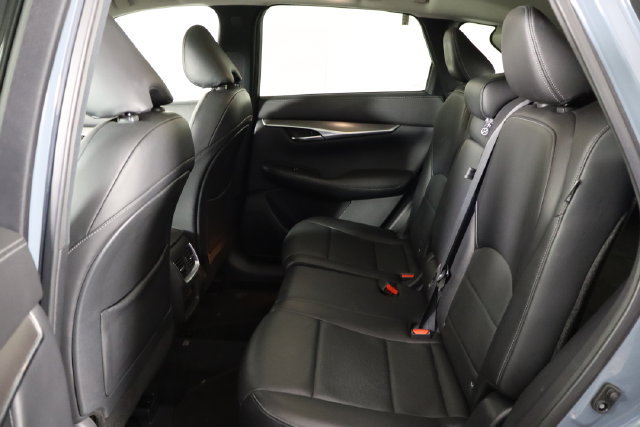 Used 2023 INFINITI QX50 Luxe FWD image 14