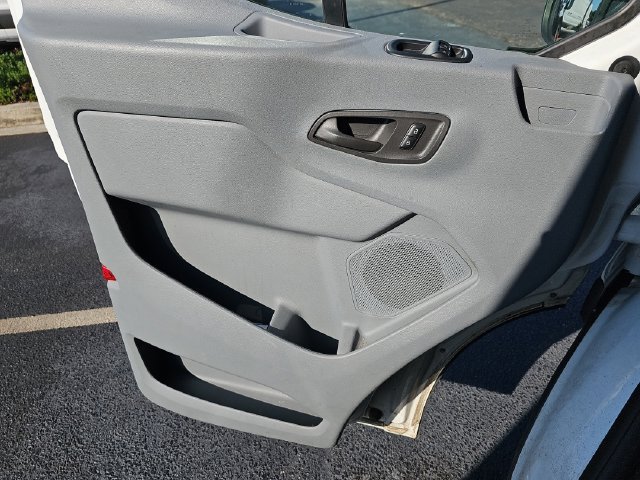 Certified 2019 Ford Transit 350 XLT RWD image 27