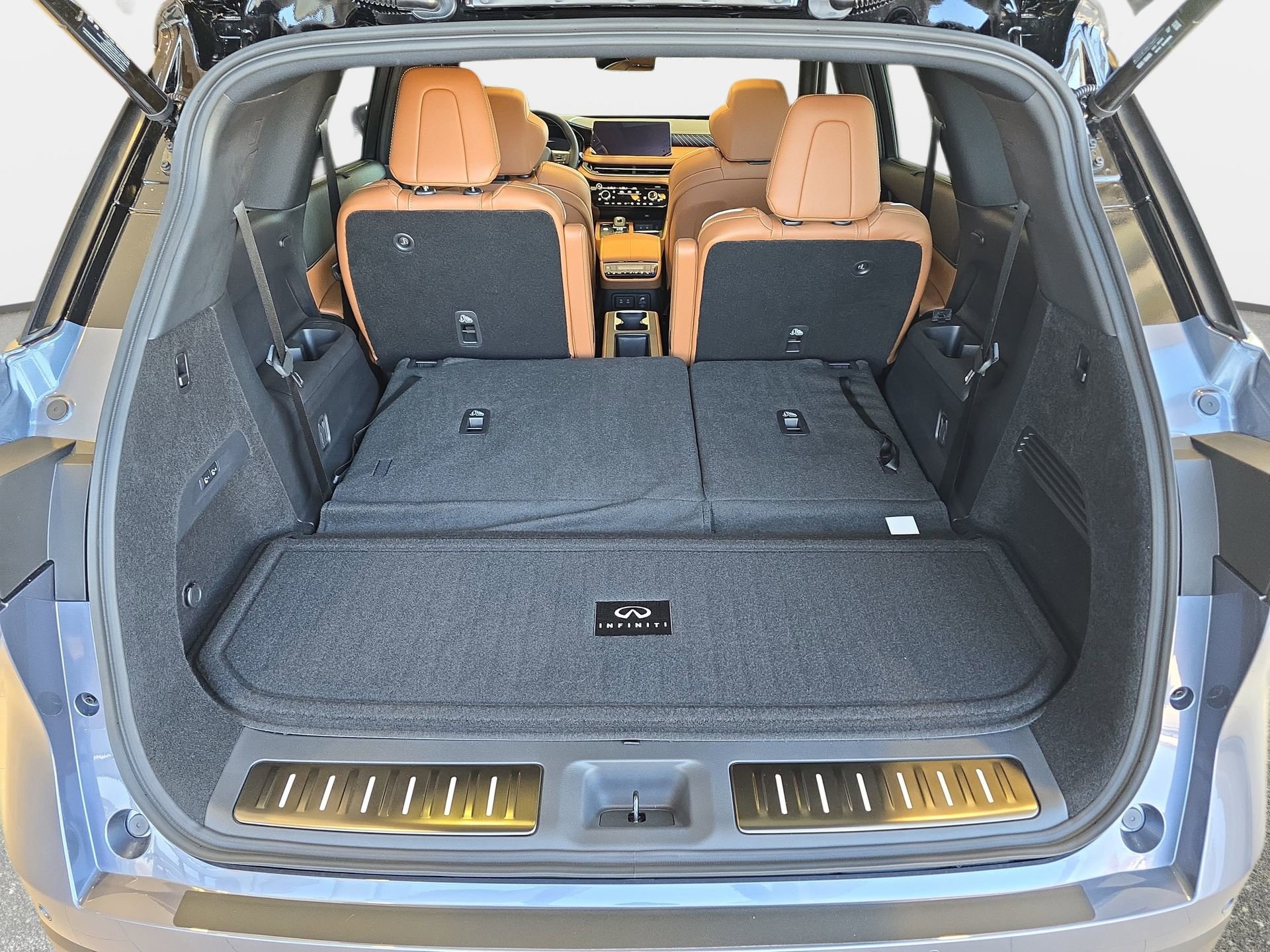 New 2026 INFINITI QX60 Autograph w/ Dark Cargo Package image 12