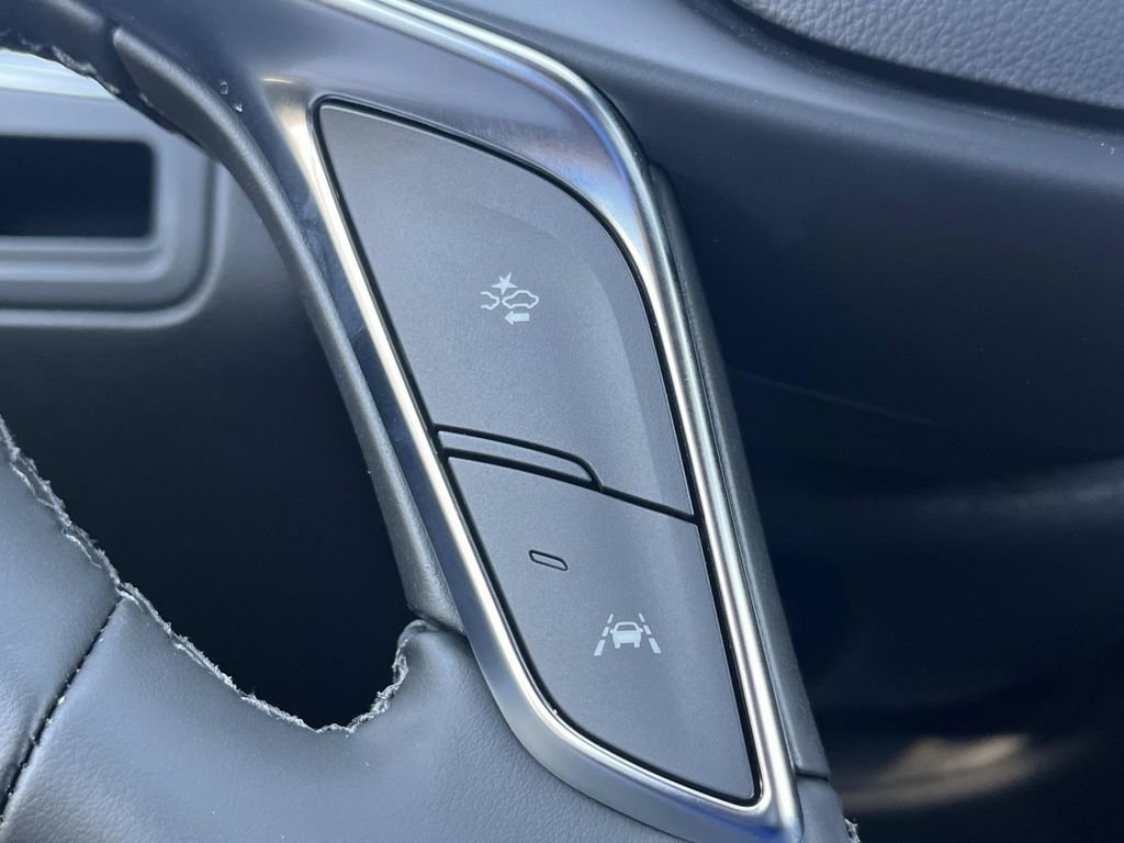 New 2026 Cadillac XT5 Luxury FWD image 29