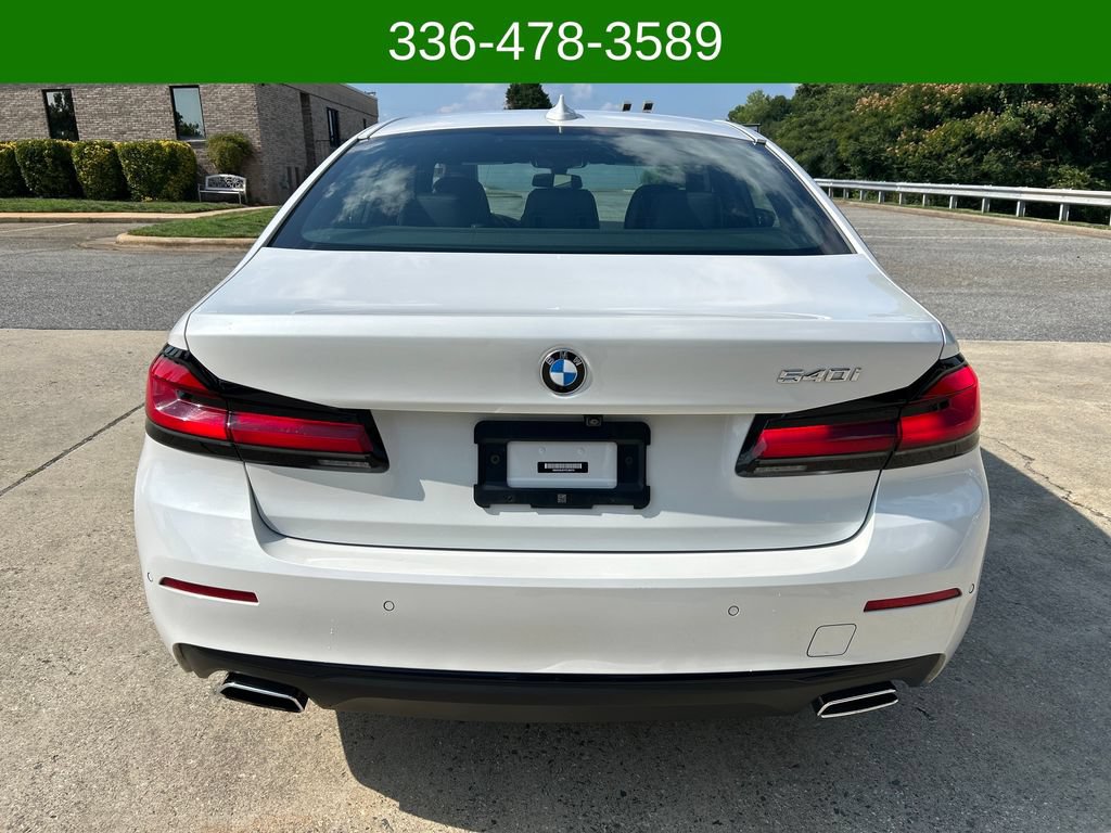 Used 2023 BMW 540i RWD image 4