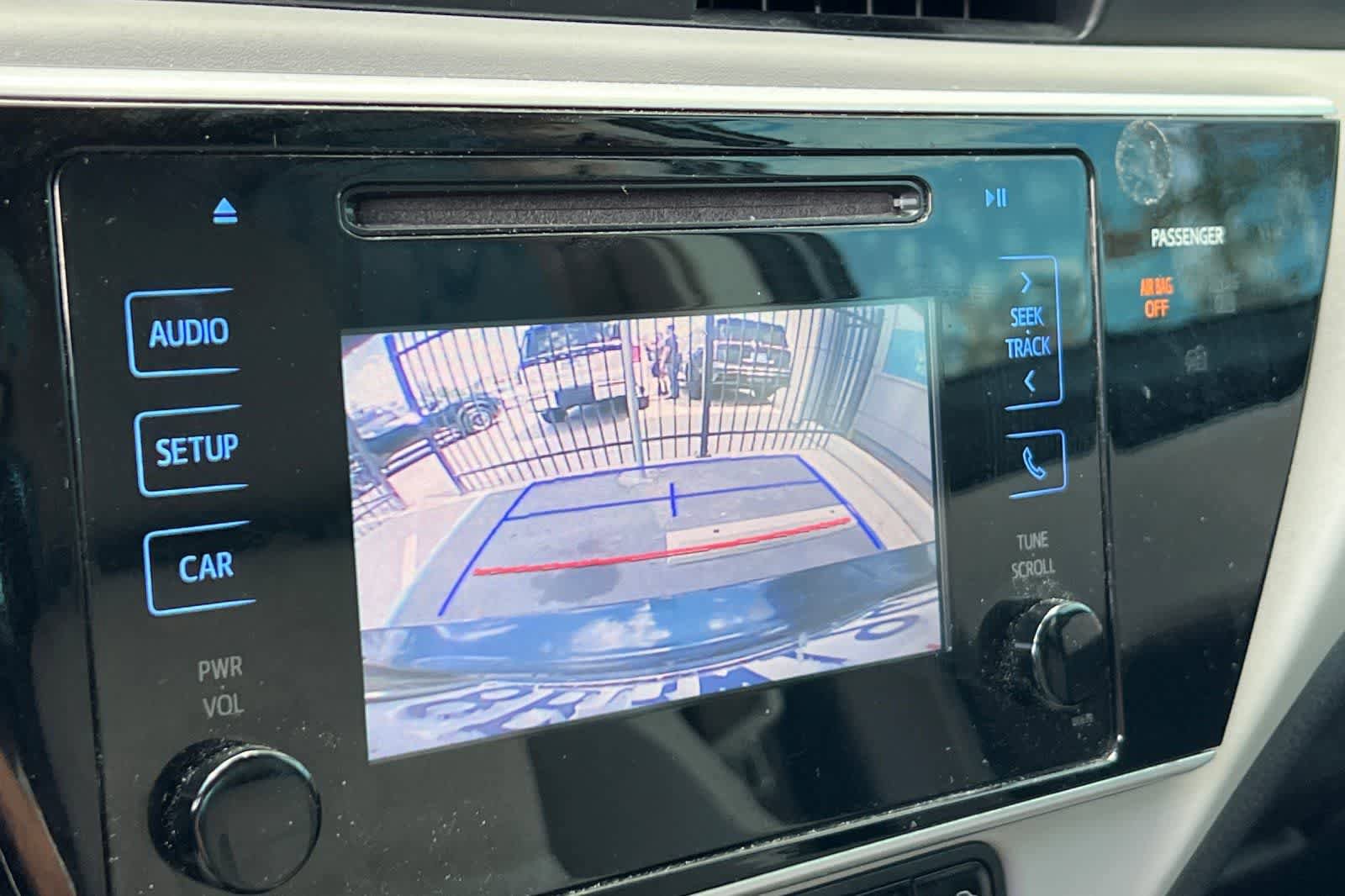 Used 2017 Toyota Corolla LE w/ Carpet Mat Package (TMS) FWD image 20