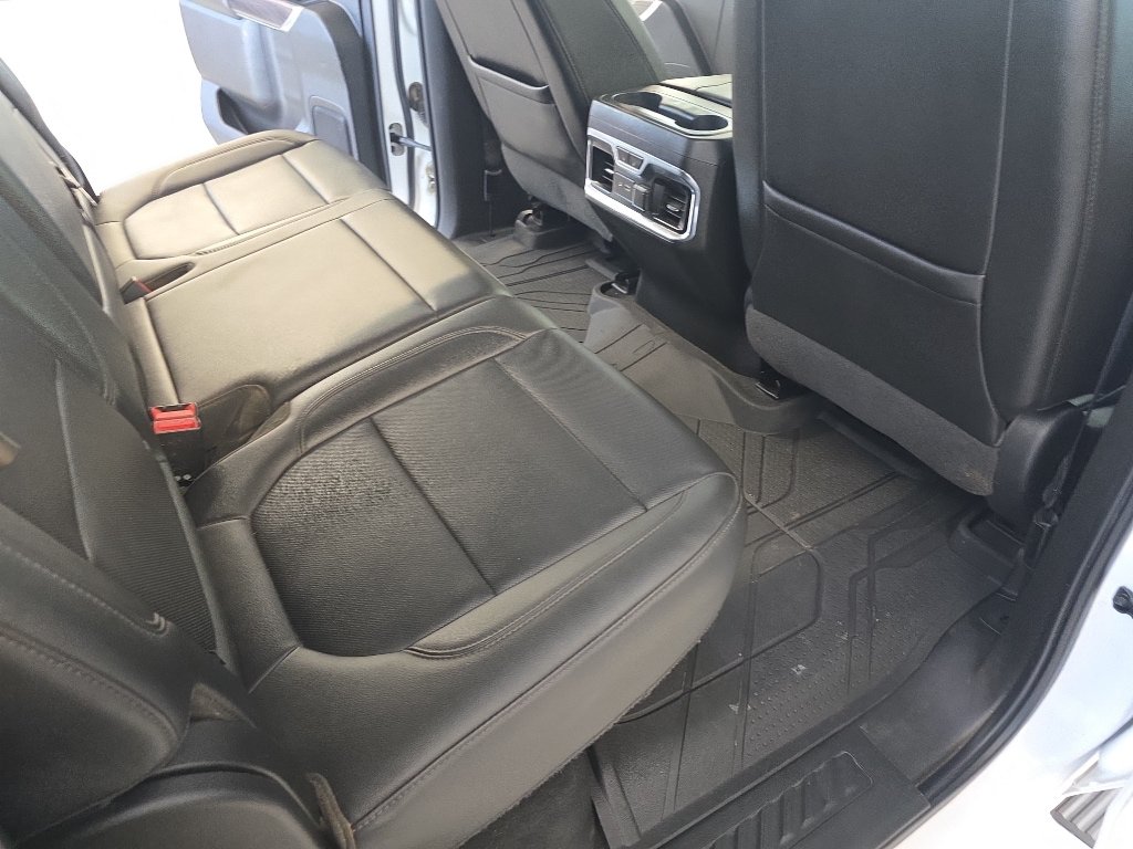 Used 2020 Chevrolet Silverado 3500 LTZ w/ LTZ Plus Package AWD/4WD image 19