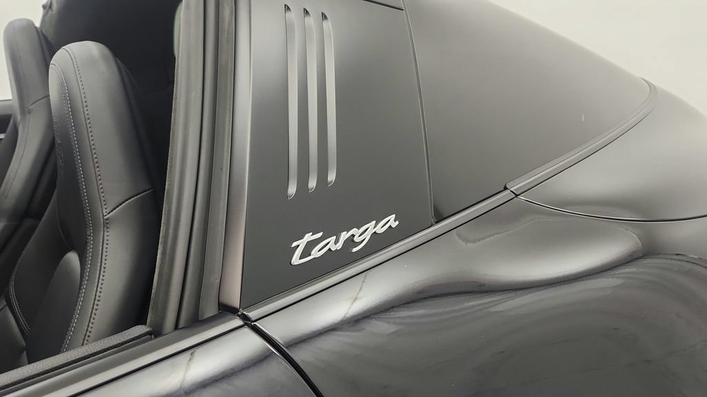 Used 2022 Porsche 911 Targa 4S AWD/4WD image 20