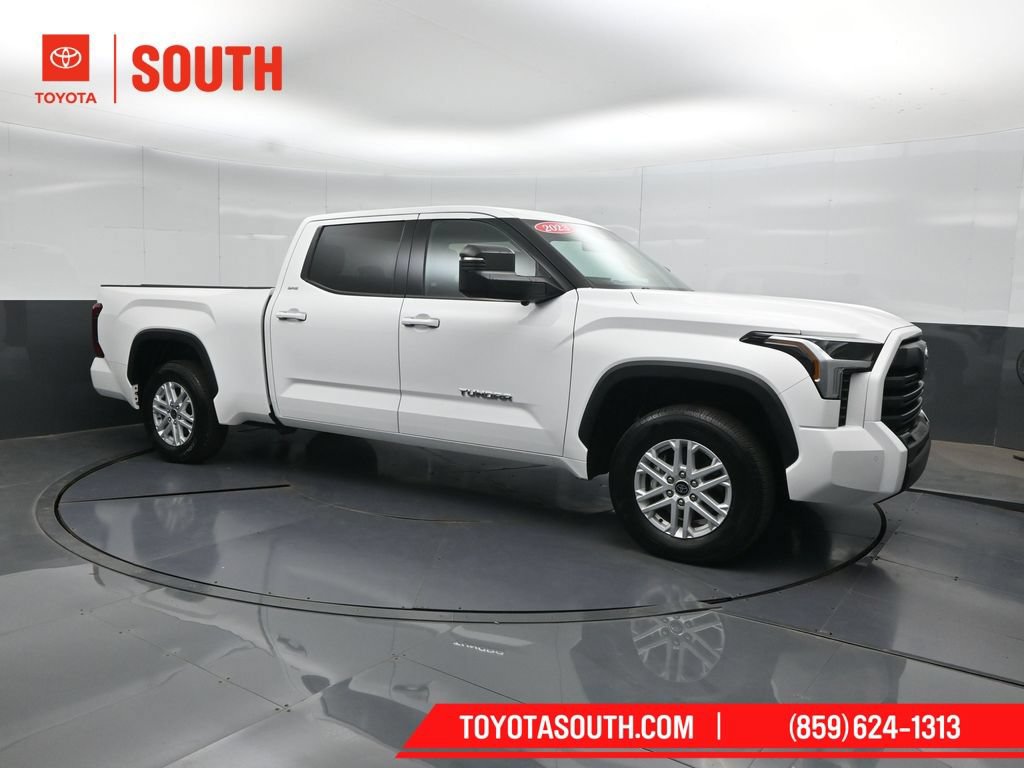 Used 2023 Toyota Tundra SR5 w/ SR5 Premium Package AWD/4WD video 1