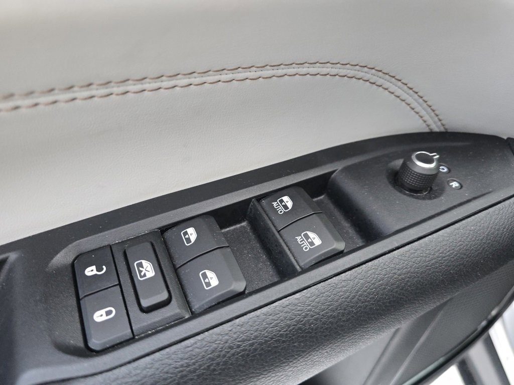 Used 2022 Jeep Compass Limited image 29