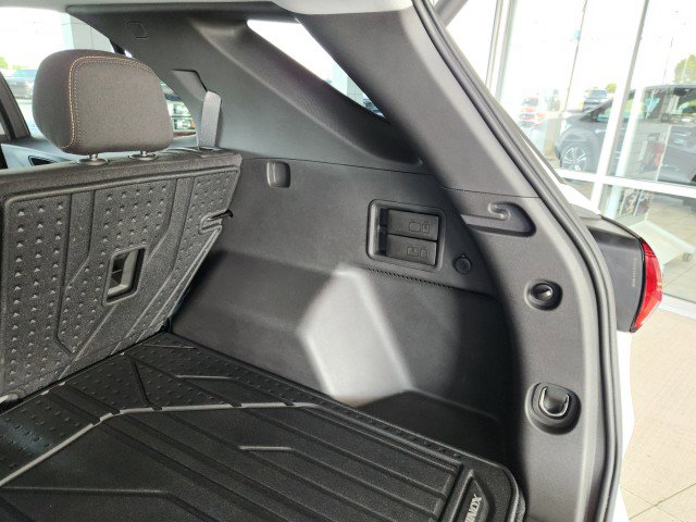 Used 2024 Chevrolet Equinox LT image 24