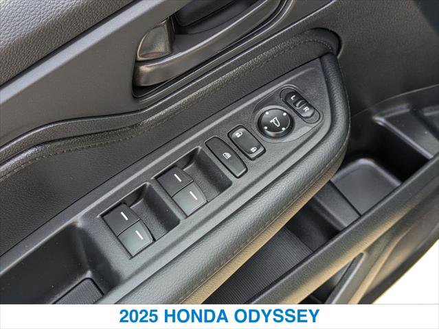 Certified 2025 Honda Odyssey Sport-L image 13