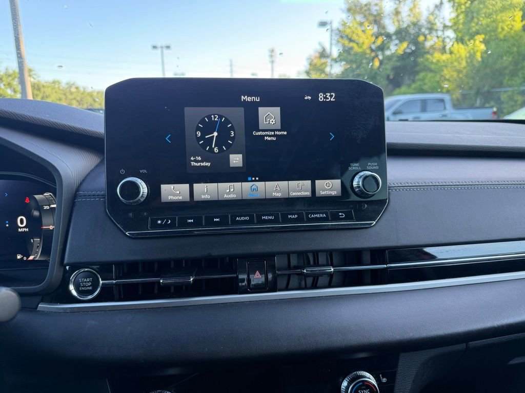 Used 2023 Mitsubishi Outlander SE image 25