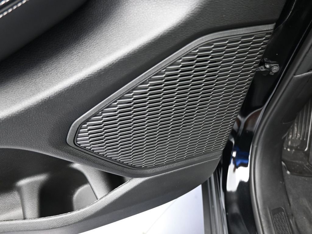 Used 2025 Jeep Grand Cherokee Laredo image 14