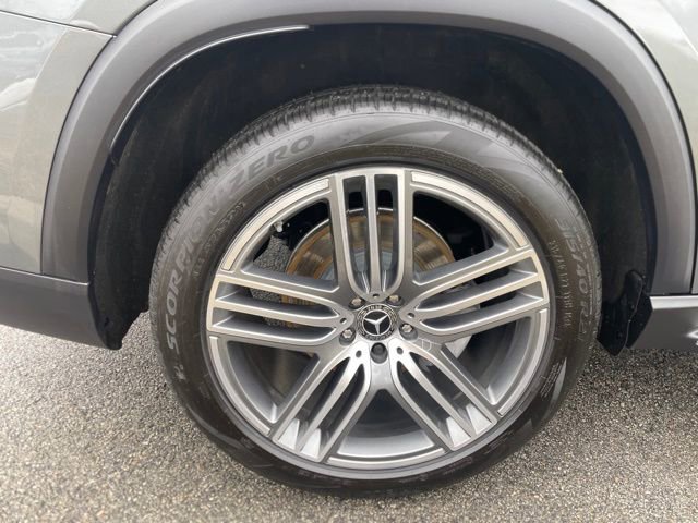 Used 2026 Mercedes-Benz GLS 450 4MATIC image 11