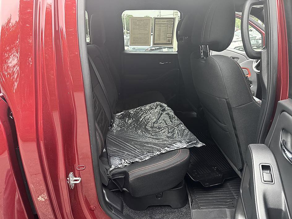 Certified 2024 Nissan Frontier PRO-4X w/ Technology Package AWD/4WD image 20