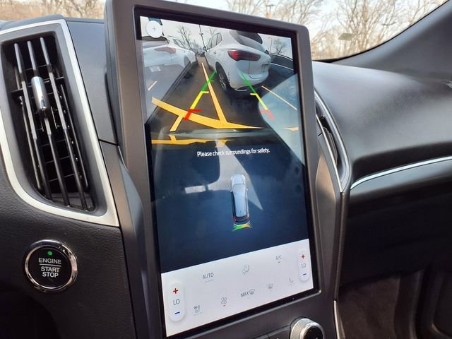 Used 2022 Ford Edge ST-Line w/ Cold Weather Package image 10