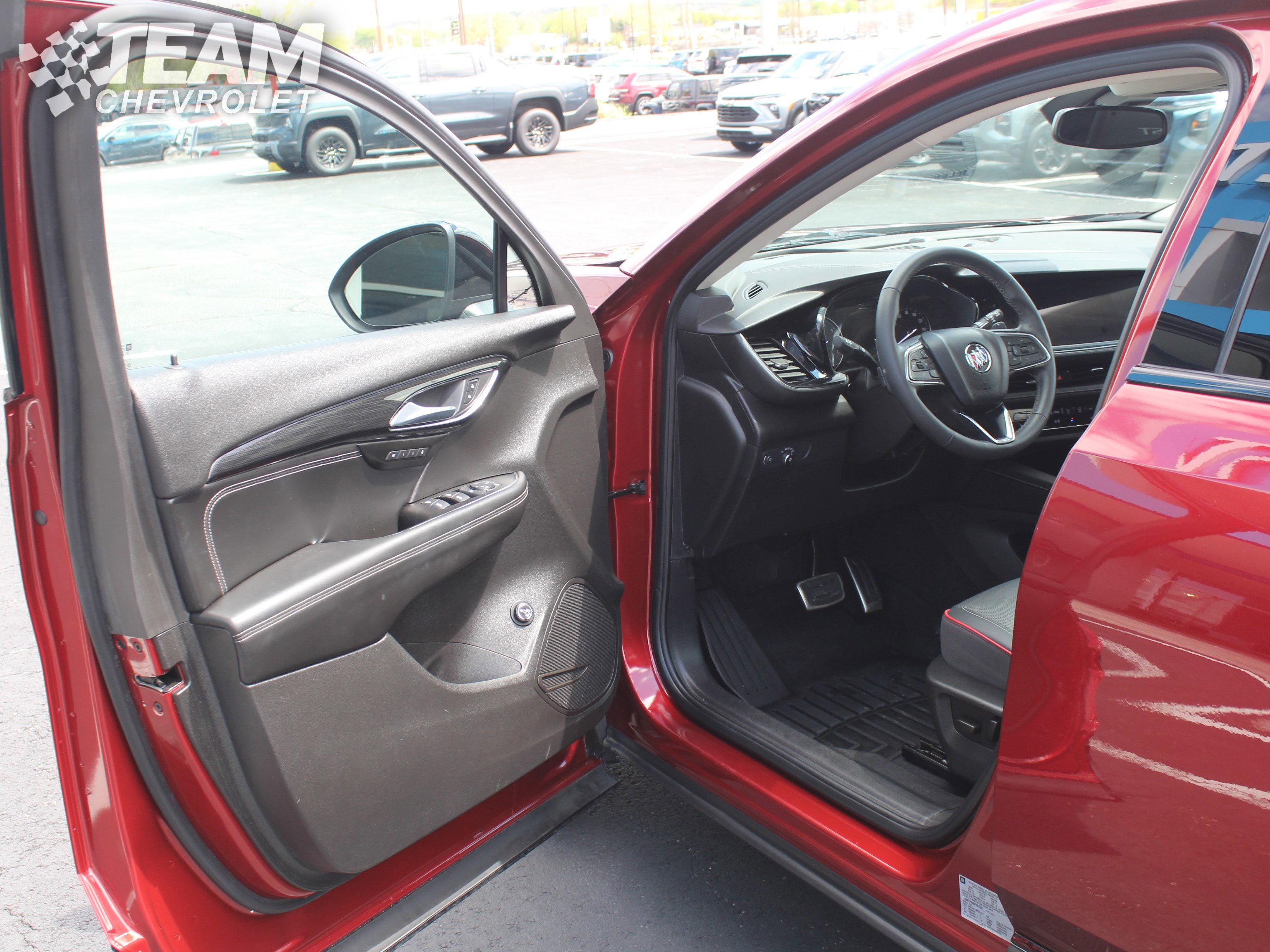 Used 2023 Buick Envision Essence w/ Sport Touring Package AWD/4WD image 10