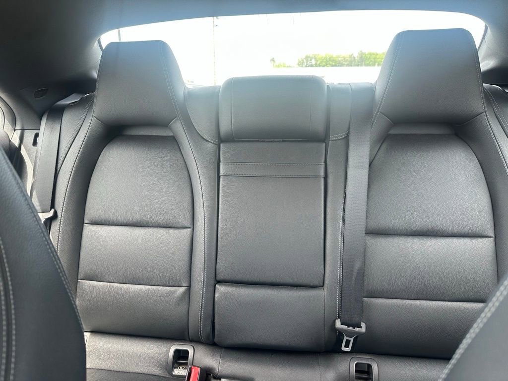 Used 2018 Mercedes-Benz CLA 250 image 19
